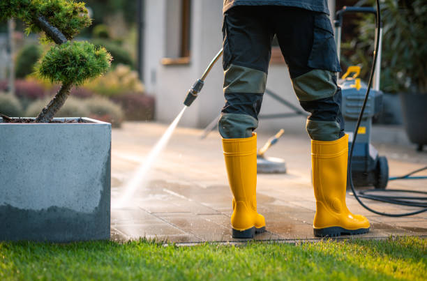 Best Pressure Washing Cost  in Minneola, FL